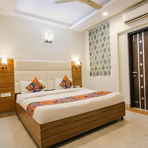 https://hotel-kesar-inn.top-gurgaonhotels.com
