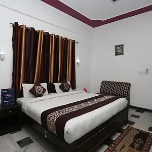 https://hotel-priya.agrahotelsindia.net