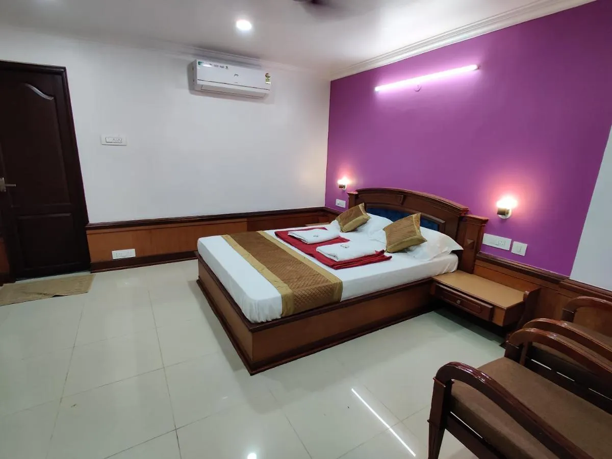 Amruth Inn Guruvāyūr India